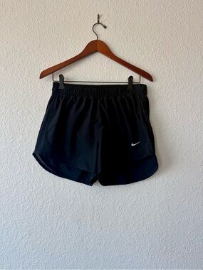 Nike Tempo Women's Black Running Shorts